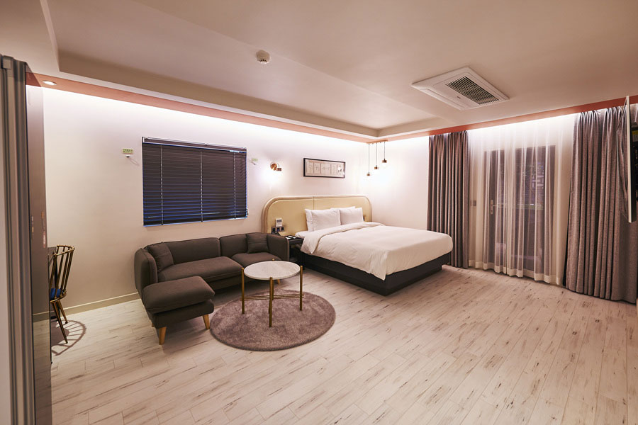 프리미어 가든룸